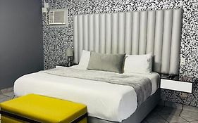 Pari Guest House